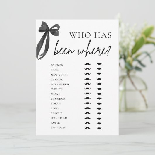 Elegante moderne zwarte boog die is geweest waar h kaart (Staand voorkant)