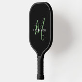 Elegante Moderne Zwarte Groene Script Monogram Pickleball Paddle (Links)