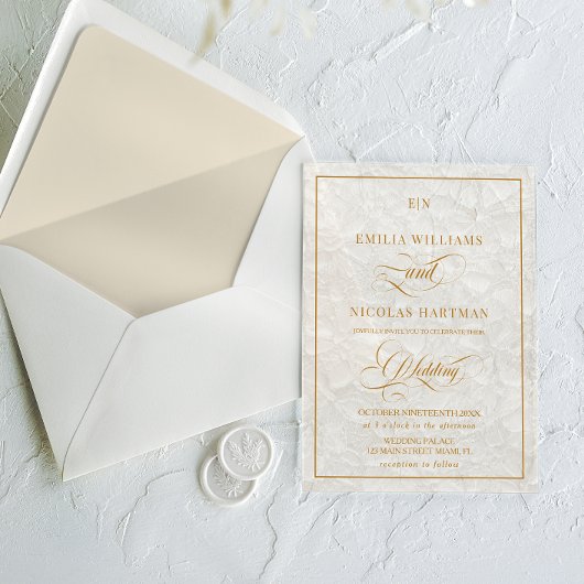 Elegante Monogram Crème Bloemen Bruiloft Acryl Uitnodigingen