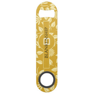 Elegante Monogram Naam Blad Madeliefje Patroon Go Speed Flessenopener