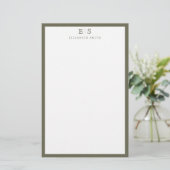 Elegante Monogram Olivegroene Rand Briefpapier (Staand voorkant)