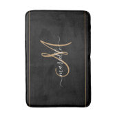 Elegante Monogram Zwarte Gouden Script Naam Badmat (Voorkant Verticaal)