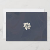 Elegante Moody Navy Blauwe Bloem Save The Date (Achterkant)