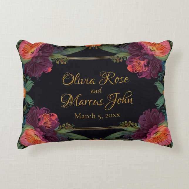 Elegante moody peachy roze boho bloemen accent kussen (Voorkant)