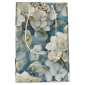 Elegante moody stoffige blauw waterverf bloemen medium cadeauzakje (Voorkant)