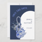 Elegante mooie zwaan in marineblauwe bruiloft save the date (Voorkant)