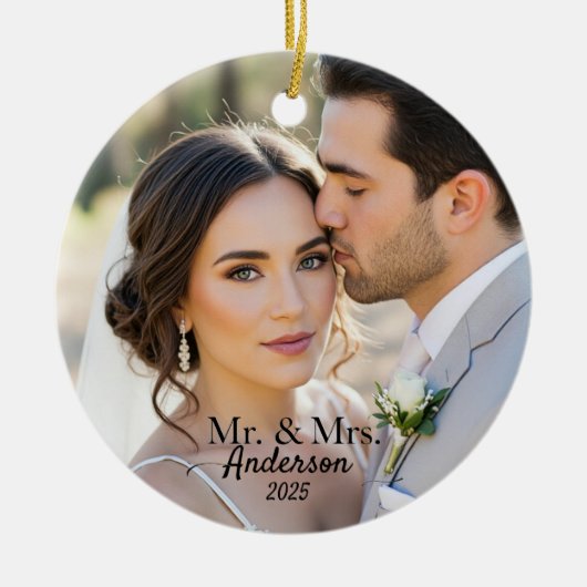Elegante Mr & Mrs aangepaste trouwfoto-monogram Keramisch Ornament (Voorkant)
