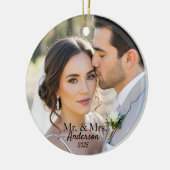 Elegante Mr & Mrs aangepaste trouwfoto-monogram Keramisch Ornament (Links)