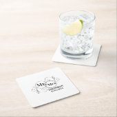 Elegante Mr & Mrs Monogram zwart-wit bruiloft Kartonnen Onderzetters (Insitu)