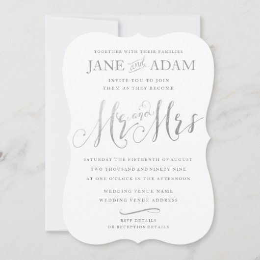 Elegante Mr & Mrs Silver Typografie Bruiloft uitno Kaart (Voorkant)