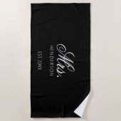 Elegante Mrs Script Oprichtingsjaar Gepersonalisee Strandlaken (Voorkant)