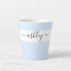 Elegante naam in script typografie poederblauw latte mok