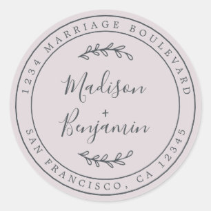 Elegante namen pastel paarse trouw retouradres ronde sticker