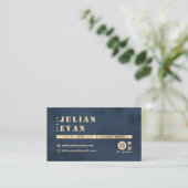 Elegante Navy blauw & goud Shiny Bold Typografie Visitekaartje (Staand voorkant)