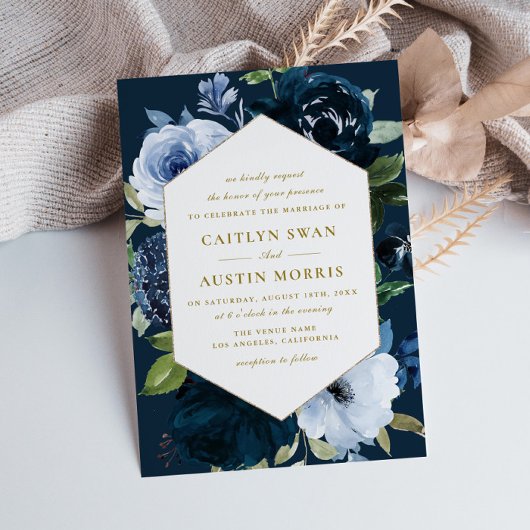 Elegante Navy blauwe bloemen bruiloft Kaart
