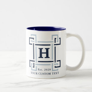 Elegante Navy Blauwe Kust Griekse Sleutel Monogram Tweekleurige Koffiemok