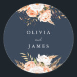 Elegante Navy Blue Floral Fall Wedding Welkom Ronde Sticker<br><div class="desc">Marineblauwe trouwstickers met boho chique bloemaccenten van pioenroos roos en pampagras. Eenvoudig te personaliseren met aangepaste namen in elegante minimalistische typografie.</div>