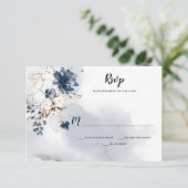 Elegante Navy Blue Floral Gold Sketched Rozen | RSVP Kaartje (Staand voorkant)