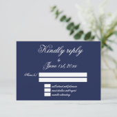 Elegante Navy Blue Minimalistische Trouw RSVP Kaar (Staand voorkant)