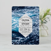 Elegante Navy Blue Ocean Waves Summer Beach Weddin Folie Uitnodiging (Staand Voorkant)