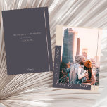 Elegante Navy en Roos Gold Photo Wedding Save The Date<br><div class="desc">Elegante Navy en Roos Gold Photo Wedding Save the Date Kaart. - Kondig uw bruiloft in stijl aan met deze elegante foto van marine en roos goud om de datum op te slaan. De minimalistische lay-out is voorzien van een slank, serif lettertype, moderne folie accenten en ruimte voor uw favoriete...</div>