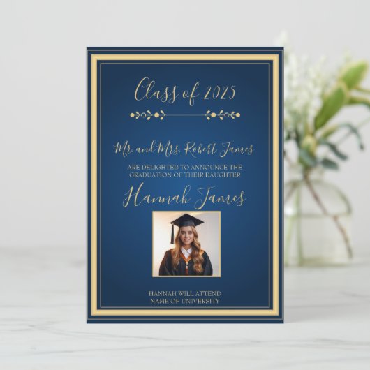 Elegante Navy & Gold Afstuderen aankondiging (Staand voorkant)