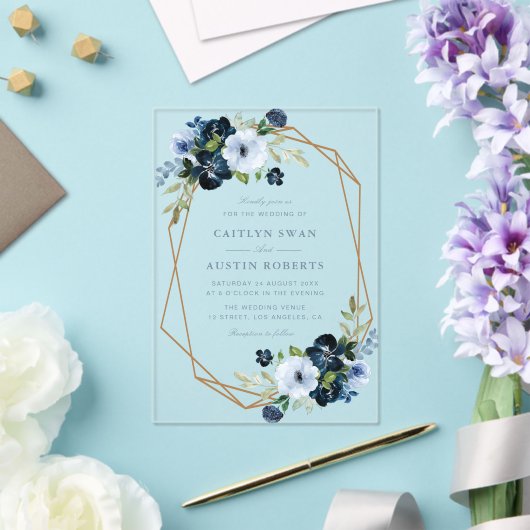 Elegante Navy & lichtblauwe bloemenbruiloft Acryl Uitnodigingen (Insitu (Huwelijk))