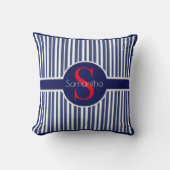 Elegante Navy Rode Gestreepte Initiaal Monogram Kussen (Voorkant)