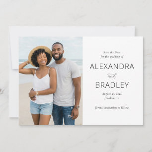 Elegante neutrale strandfoto save the date
