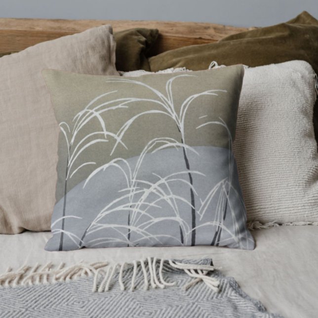 Elegante Neutrals Moderne Minimalistische Japanse  Kussen (Add style to your home with this elegant neutrals vintage Japanese grass pattern throw pillow!)