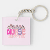 Elegante "Nurse" Typografie met Levendige Bloemen Sleutelhanger (Achterkant)
