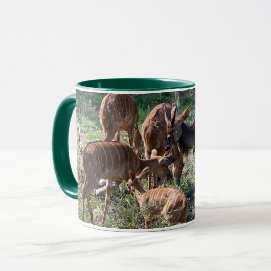 Elegante Nyala – Afrikaanse Natuur Mok (Voorkant links)