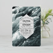 Elegante oceaan zwart en wit golven bruiloft folie uitnodiging (Staand Voorkant)