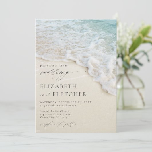 Elegante Ocean Beach QR-code Alles in één bruiloft Kaart (Staand voorkant)