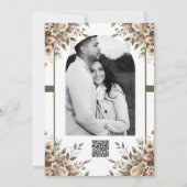 Elegante Olijfgroen & Witte Bloemen Hoek Trouwen Kaart (Achterkant)