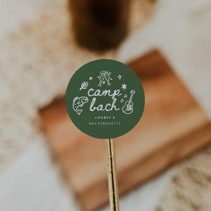 Elegante olijfgroene script camp bachelorette ronde sticker