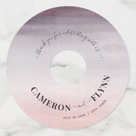 Elegante Ombre Plum + Roze Waterverf Bruiloftstoos Wijnglaslabel