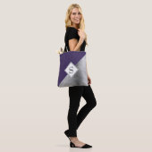 Elegante op maat gemaakte monogram metalen paars z tote bag (Op model)