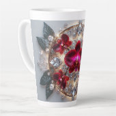 Elegante opstelling van rode orchideeën latte mok (Linkerhoek)