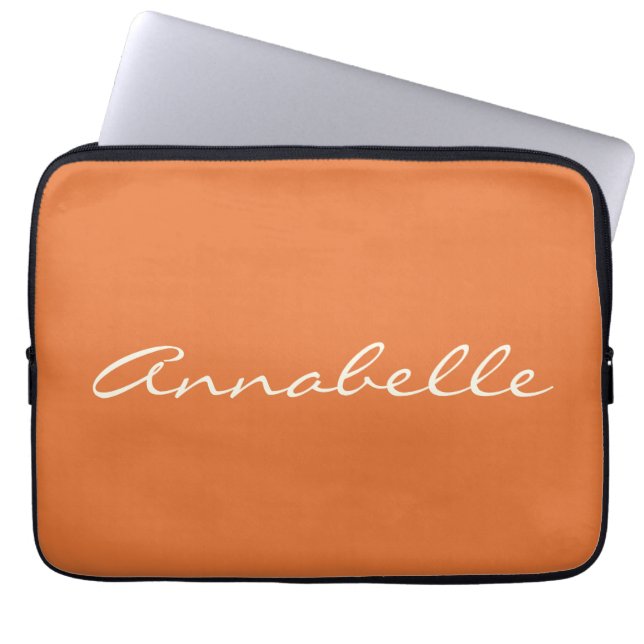 Elegante Oranje Handgeschreven Script Naam Custom Laptop Sleeve (Voorkant)