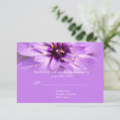 Elegante,  paarse bloembruiloft RSVP-kaarten RSVP Kaartje (Staand voorkant)