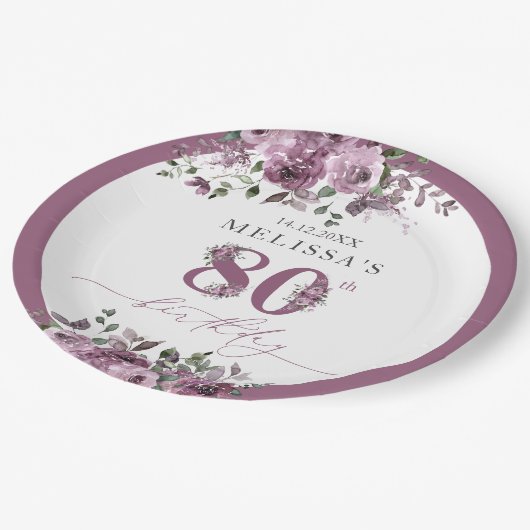 Elegante Paarse Bloemen 80ste Verjaardag Papieren Bordje (Gekanteld)