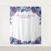Elegante Paarse Bloemen Bruiloft Fotocabine Achter Wandkleed (Voorkant)