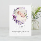 Elegante Paarse Bloemen Foto Baby Aankondiging (Staand voorkant)