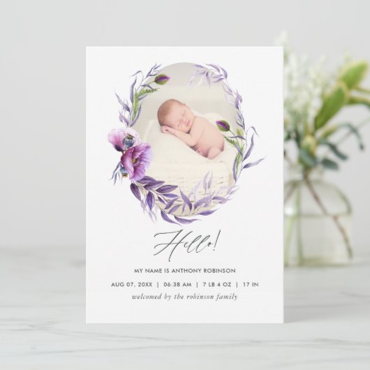Elegante Paarse Bloemen Foto Baby Aankondiging (Staand voorkant)