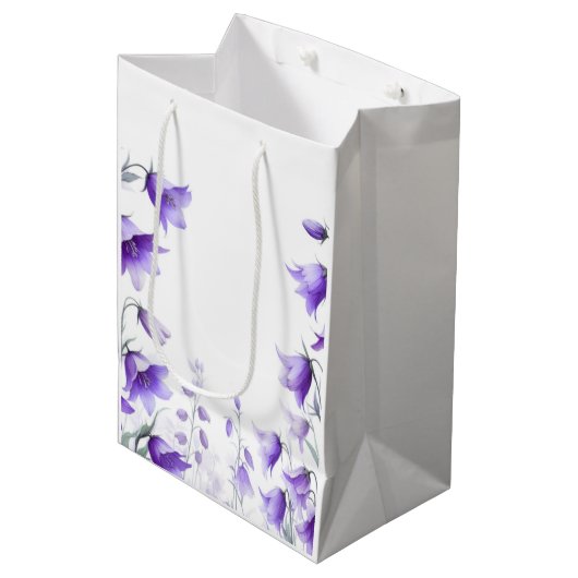 Elegante Paarse Bloemen Medium Cadeauzakje (Voorkant Gekanteld)