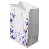 Elegante Paarse Bloemen Medium Cadeauzakje (Achterkant Gekanteld)