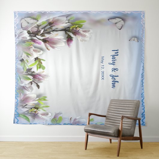 Elegante Paarse bloemen vlinder bruiloft achtergro Wandkleed (In Situ (horizontaal))