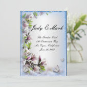 Elegante Paarse Bloemen Vlinder Bruiloft Menu Kaar (Staand voorkant)