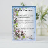 Elegante Paarse Bloemen Vlinder Veiligheidsmaatreg Informatiekaartje (Staand voorkant)